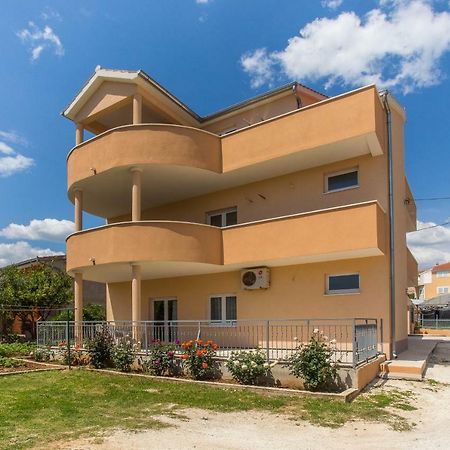 Apartman Visic 1692 Каштела Экстерьер фото